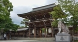 寒川神社の門（神奈川県）